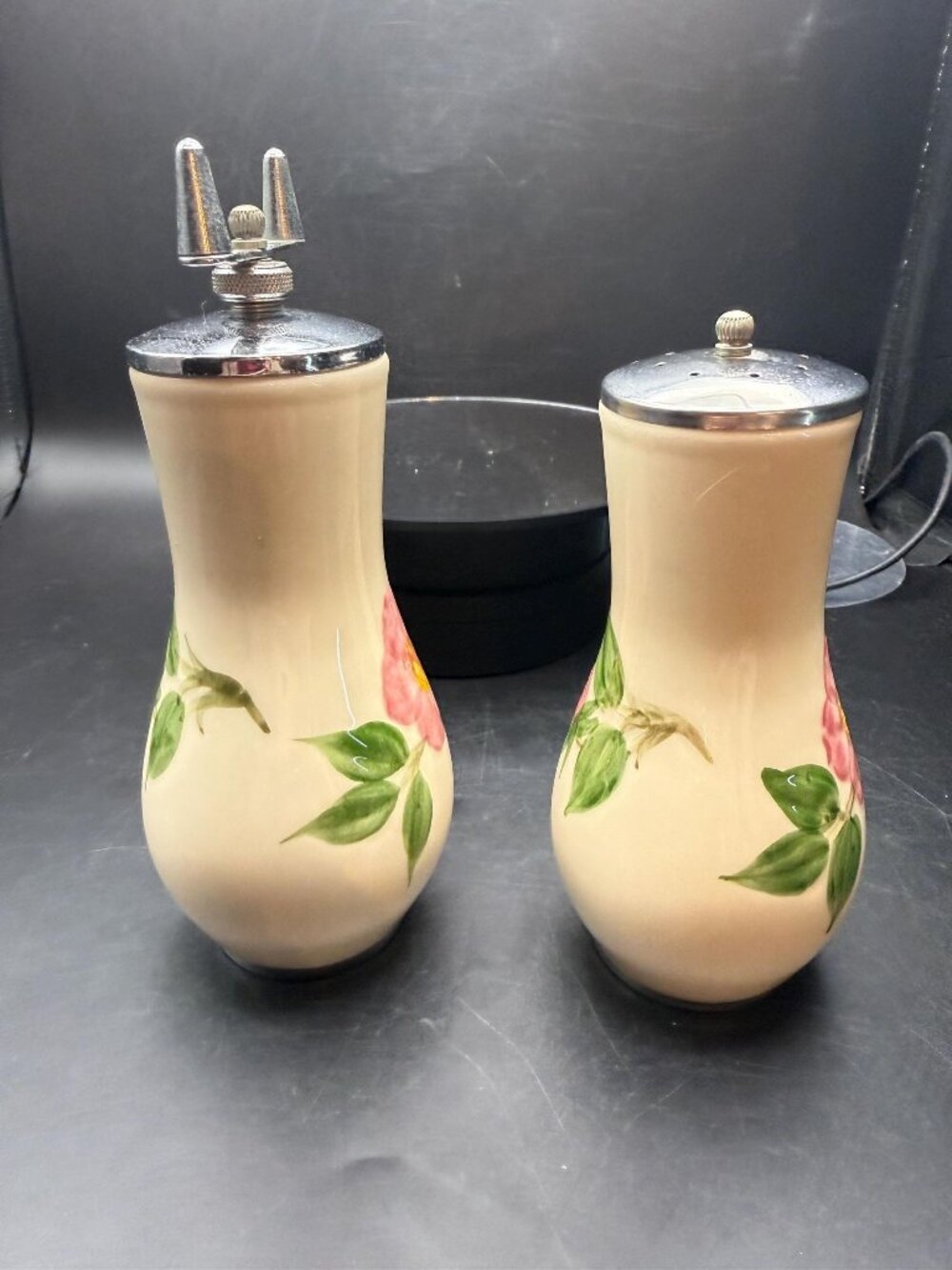 Desert Rose Pepper Grinder N Salt Shakers - Picture 1 of 5